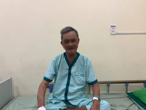 Nội soi can thiệp cấp cứu bệnh nhân 77 tuổi xuất huyết tiêu hóa