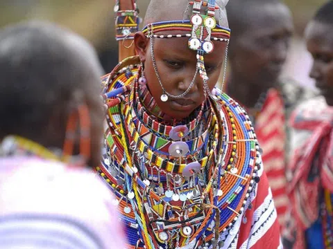 Nơi duy nhất trên thế giới mà cô dâu phải nhận "cơn mưa lời chửi" trong ngày thành hôn