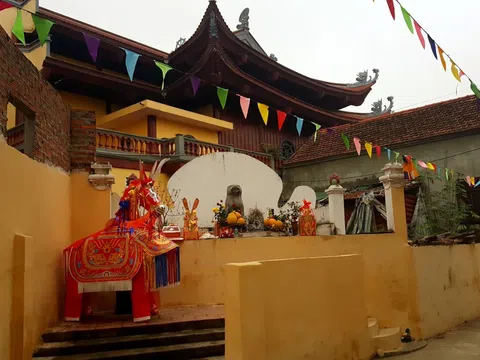 Lạ kỳ ngôi làng ở Hà Nội thờ vị "Bao Công" xử án rất thiêng