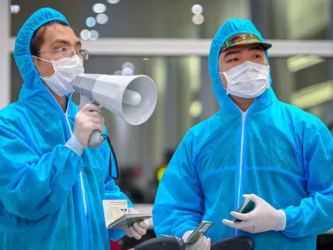 Tìm kiếm 25 người đi chung xe khách với bệnh nhân tái dương tính Covid-19