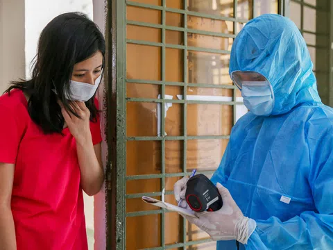 Nghĩa tình người lính ở khu cách ly