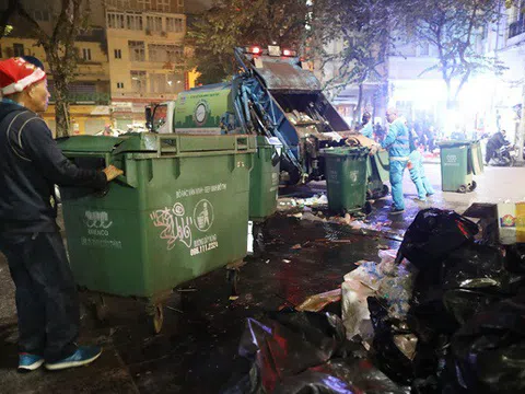 Nhọc nhằn những giọt mồ hôi mặn chát đêm Giáng Sinh an lành