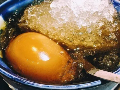 Vào Miền Nam ăn trứng trộn chè