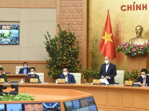 Thủ tướng: Hà Nội và TPHCM có thể giãn cách xã hội một số khu vực