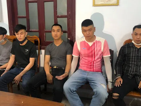 Bị cướp xe vì lừa bán ma túy bằng thuốc Tây và đường phèn