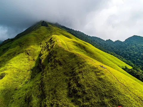 Ngắm núi Cha Lạng Sơn, đỉnh "Everest" của Xứ Lạng
