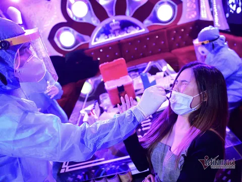 TP.HCM tạm dừng dịch vụ thể dục thể thao trong nhà, tiệc cưới, cấm tập trung trên 30 người nơi công cộng