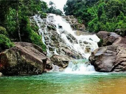 Thanh Hóa: Phê duyệt đề án du lịch nghỉ dưỡng quy mô hơn 10.000 ha ở rừng phòng hộ Lang Chánh.