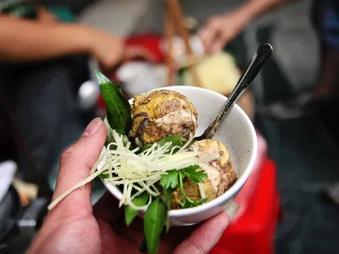 Khác biệt trong cách thưởng thức trứng vịt lộn ở ba miền