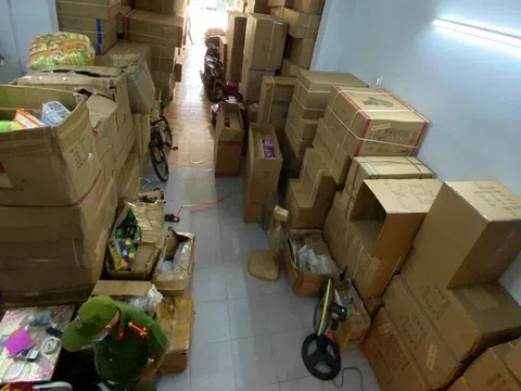 Đà Nẵng: Tạm giữ gần 4.200 đồ chơi trẻ em không rõ nguồn gốc xuất xứ