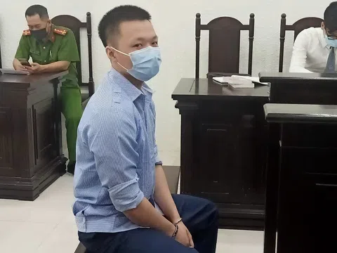 Vác dao đâm chủ nợ, 9X lĩnh 16 năm tù