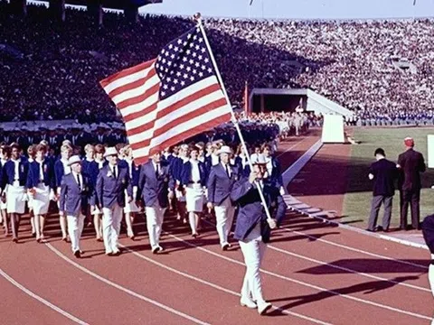 Những bộ đồng phục đẹp trong lịch sử Olympic