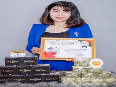 Mẹ bỉm sữa 9X biết đến kinh doanh online từ mỹ phẩm Gia Hân