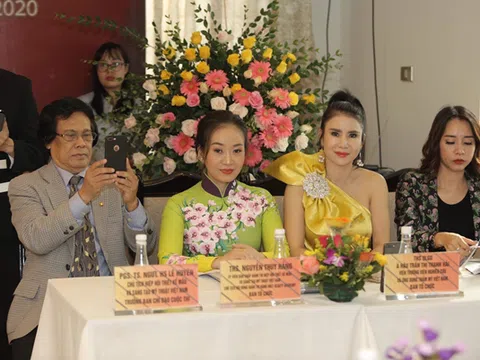 INTERNATIONNAL TALENTED ENTREPRENEUR, doanh nhân thế giới hội tụ 2020 được tổ chức bởi hiệp hội thẩm mỹ K - Beauty và hiệp hội thiết kế mẫu và sáng tạo mỹ thuật Việt Nam