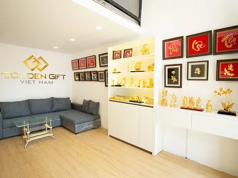 Xuất hiện Showroom Quà cao cấp mạ vàng phục vụ đại gia
