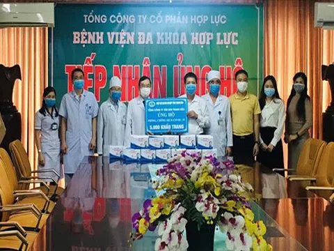 Thanh Hóa: Doanh nghiệp, doanh nhân ủng hộ khẩu trang, buồng khử khuẩn cho các bệnh viện