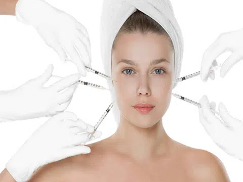 Bác sĩ da liễu Kiều Khanh: 'Đừng trao số phận khuôn mặt cho phương pháp thẩm mỹ rẻ tiền'