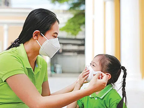 Bí quyết hỗ trợ con trẻ vượt qua giai đoạn ở nhà