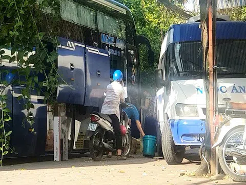 Hà Nội: Nhức nhối tình trạng văn phòng nhà xe biến thành… “bến cóc”