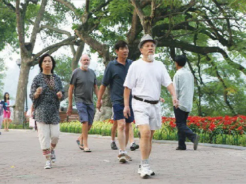 Trời nóng, người bệnh tim mạch nên tập luyện thế nào?