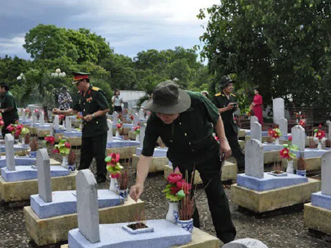 Đồng đội gọi...