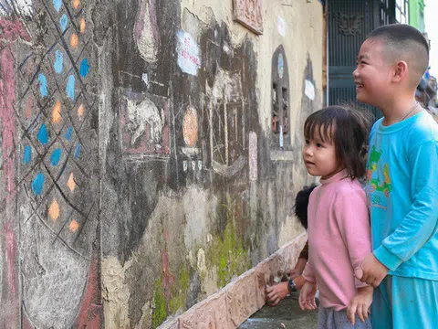 Sửng sốt con đường ngập rác ở Hà Nội "đẹp không tin nổi" sau khi cải tạo