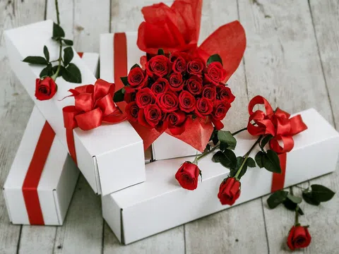 Bão 8/3 sắp đến và công cuộc "tìm quà” cho phái đẹp liệu còn nan giải ?