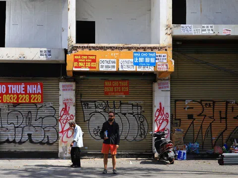 Trả mặt bằng kinh doanh hàng loạt ngay trung tâm quận 1