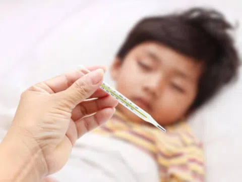 Mách bạn 5 cách điều trị sốt siêu vi tại nhà