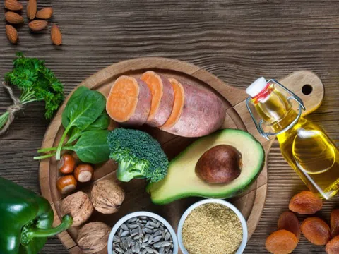 Uống vitamin tổng hợp: Không cần thiết nếu bạn thường ăn 7 thực phẩm này