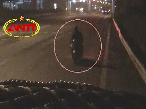 Kỳ 4: Xe quá tải vượt trạm thu phí Km237 cao tốc Hà Nội - Lào Cai như chỗ không người