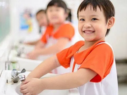 “Kiềng 3 chân” bảo vệ trẻ thơ an toàn trước dịch bệnh viêm phổi do COVID-19