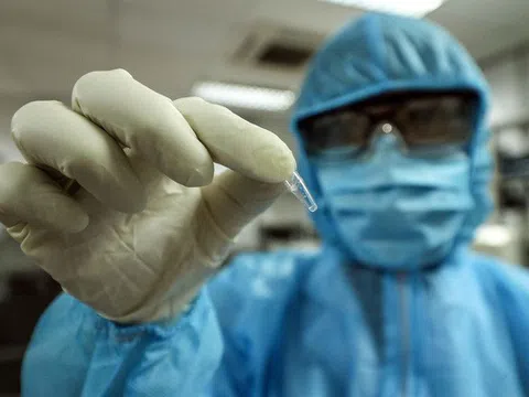 Thêm 3 ca nhiễm Covid-19 ở Hà Nội, trong đó có 1 bác sĩ Bệnh viện bệnh nhiệt đới TW