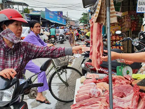 Giá thịt tại các chợ dân sinh hiện nay như thế nào?