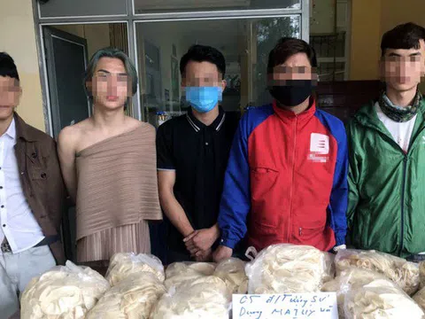 Hà Nội: Xử lý quán bar cho khách 'bay lắc' xuyên đêm giữa dịch Covid-19