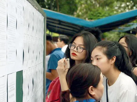 Đề xuất đi học trở lại từ tháng 5, giữ kỳ thi THPT Quốc gia