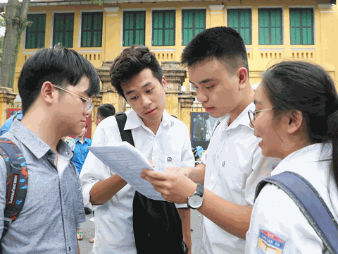 Bộ trưởng GD&ĐT: Tuyển sinh đại học không được gây hoang mang