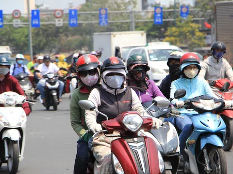 Đầu mùa, miền Bắc đã đón nhận đợt nóng gay gắt đỉnh điểm