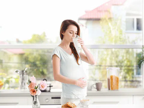 Giải đáp thắc mắc của các mẹ bầu: Ăn gì để dễ sinh thường?