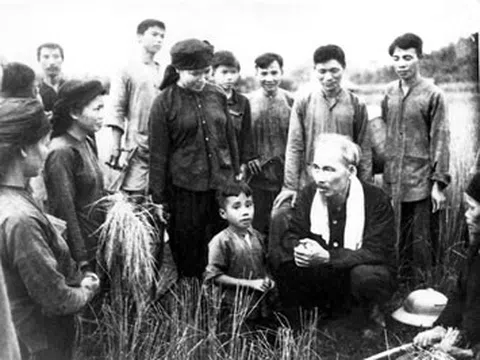 Chủ tịch Hồ Chí Minh: Một tình yêu bao la với nhân dân Việt Nam