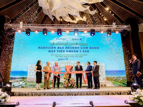 Movenpick Resort Cam Ranh và Radisson Blu Resort Cam Ranh  chính thức được công nhận 5 sao