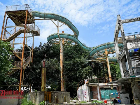 Xót xa công viên nước 1.000 tỷ đồng bỏ hoang giữa lòng Thủ đô