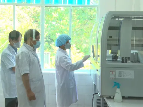 Thanh tra Quảng Nam đề nghị hủy gói thầu mua máy xét nghiệm Covid-19