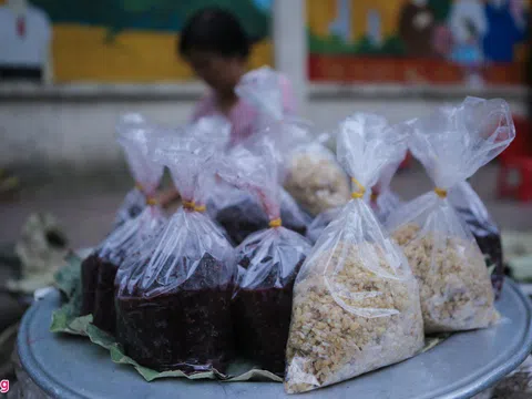 Ngôi làng thức giấc lúc 3h sáng Tết Đoan ngọ