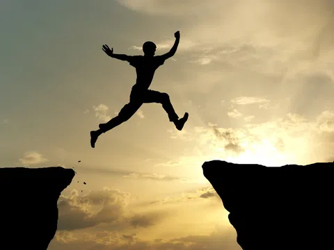 9 sự thật khắc nghiệt của cuộc sống muốn vươn lên nhất định phải vượt qua