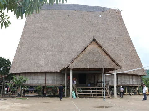 Mục sở thị những "công trình thế kỷ" khoác tấm áo mới giữa đại ngàn Tây Nguyên