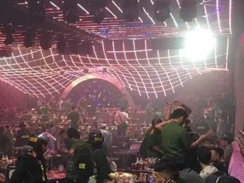 Bí mật chết người trong quán bar khiến chủ "bay" luôn vào nhà tạm giam