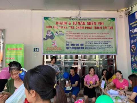 Bác sĩ BV Nhi Trung ương: Khám và tư vấn miễn phí cho trẻ tự kỷ, chậm phát triển trí tuệ tại Thái Bình