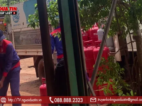 "Lạy ông tôi ở bụi này"