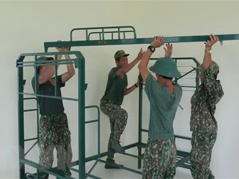 Những người lính nơi tuyến đầu phòng, chống dịch COVID-19